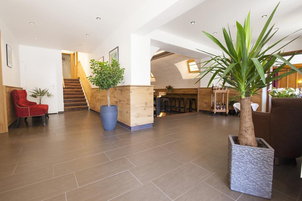 Hotel Sieben Linden Лаутербах Екстериор снимка